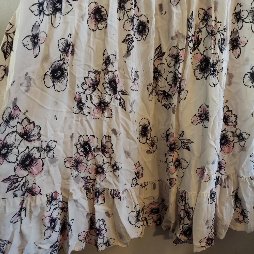 Torrid floral dress - Picture 3 of 6